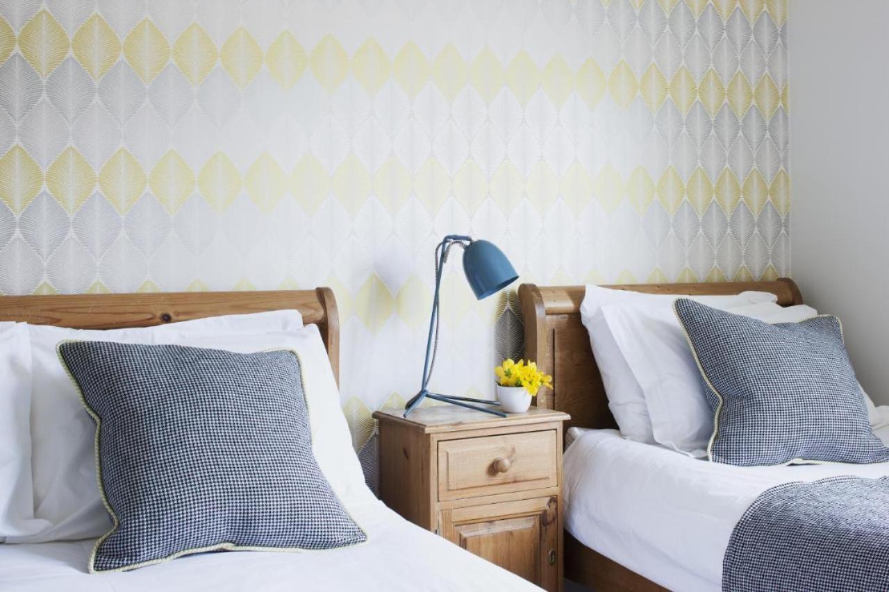 The Strand Inn Dunmore East Extérieur photo